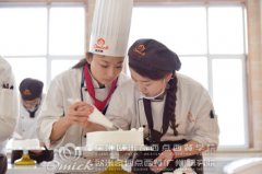 <b>学西点贵吗?学西点要学多久?</b>